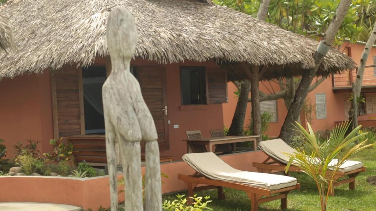 Le Transat Bed and Breakfast Ambatoloaka  Exteriör bild